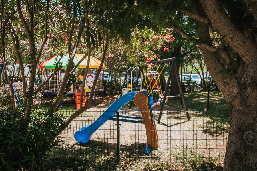 Dječija igraonica i otvoreno igralište  - image 7